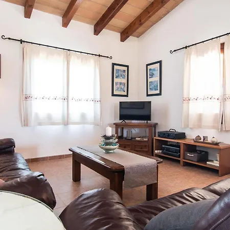 Holiday home Ca Na Neus Pollenca